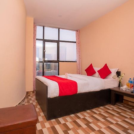Oyo 142 Co International Guest House Katmandu Zewnętrze zdjęcie