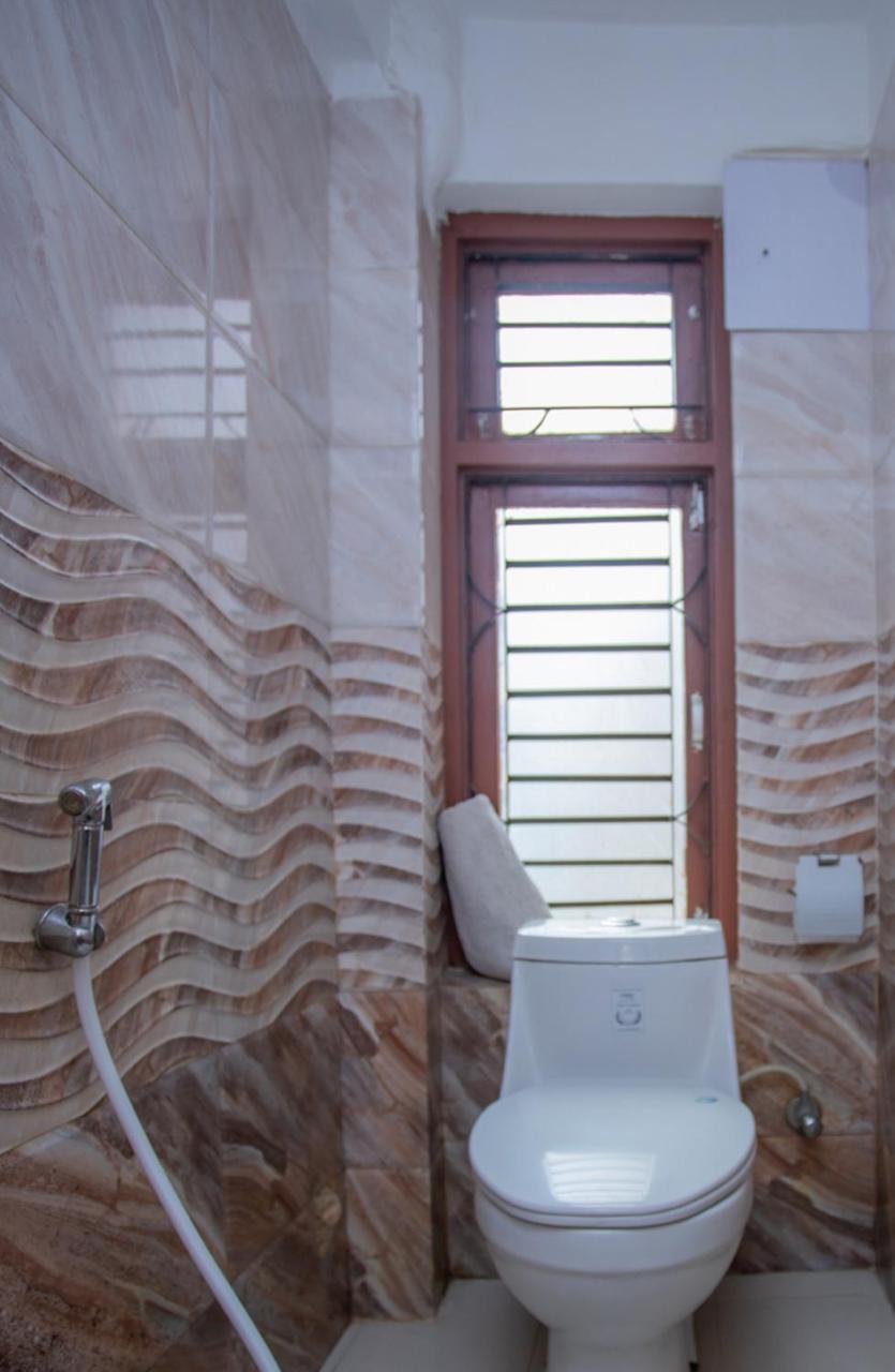 Oyo 142 Co International Guest House Katmandu Zewnętrze zdjęcie